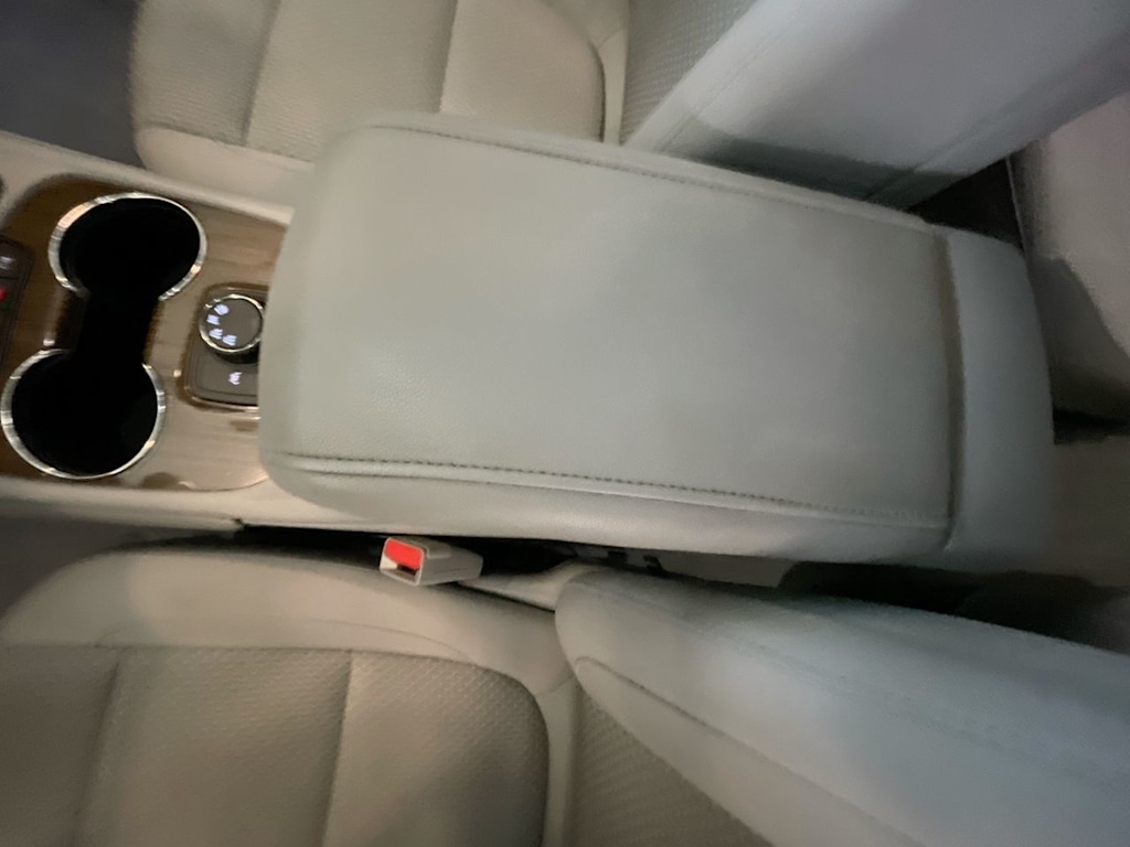 Thumbnail: 2022 GMC Acadia - 27