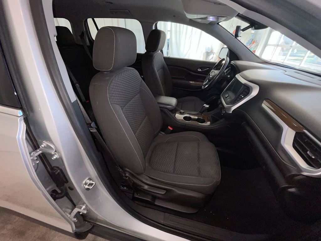 Thumbnail: 2019 GMC Acadia - 10