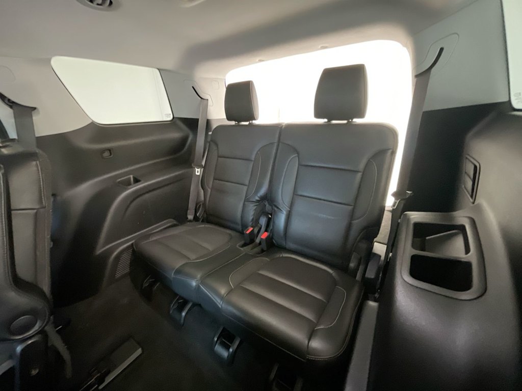 Thumbnail: 2018 GMC Acadia - 26