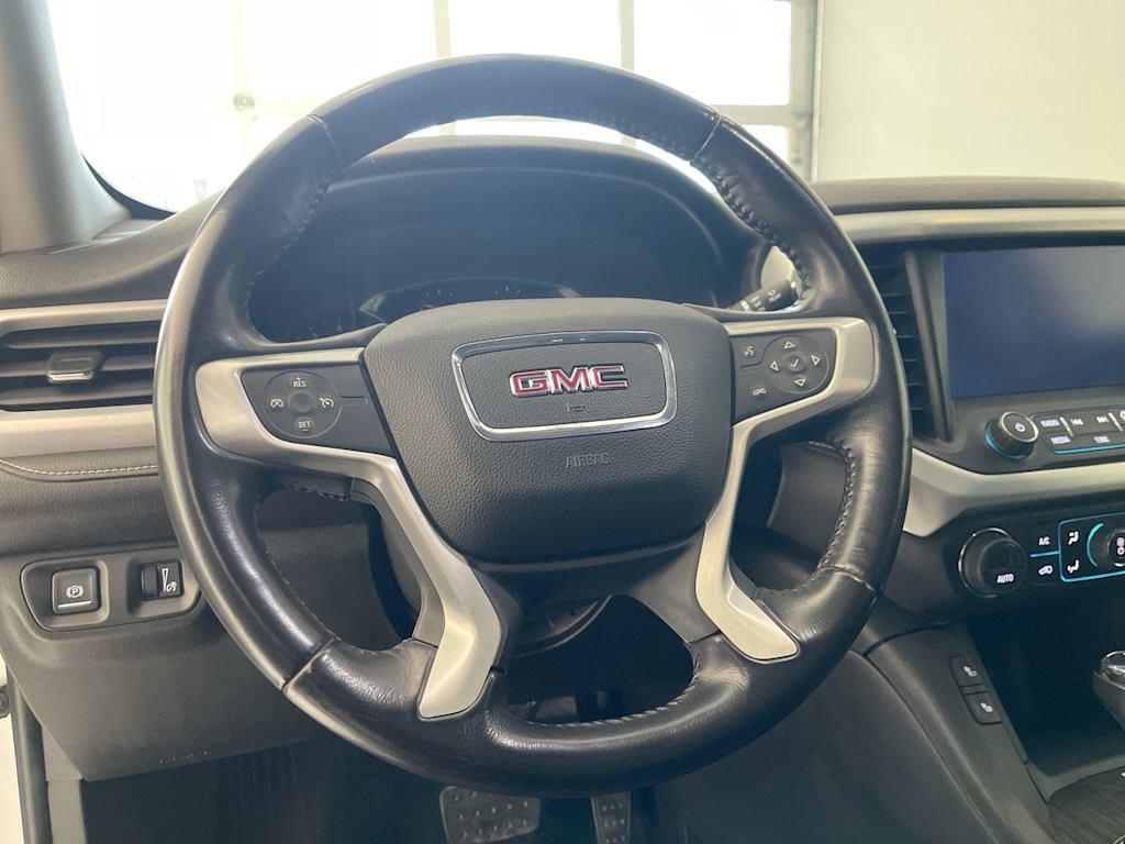Thumbnail: 2018 GMC Acadia - 2