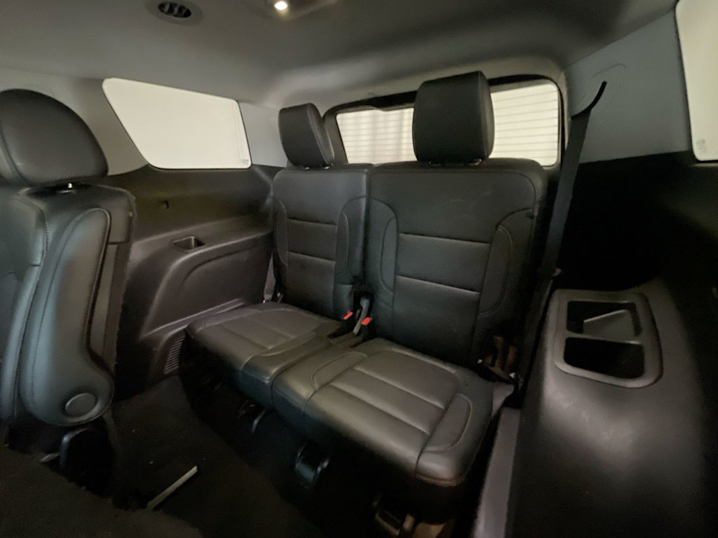 Thumbnail: 2020 GMC Acadia - 28