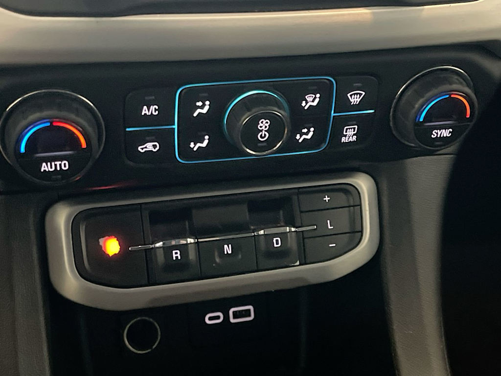 Thumbnail: 2020 GMC Acadia - 25