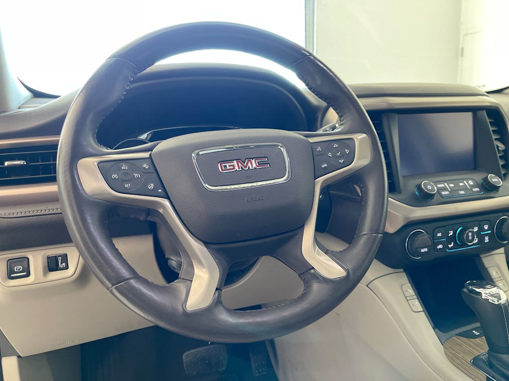 Thumbnail: 2017 GMC Acadia - 2