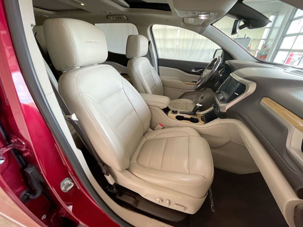 Thumbnail: 2019 GMC Acadia - 10