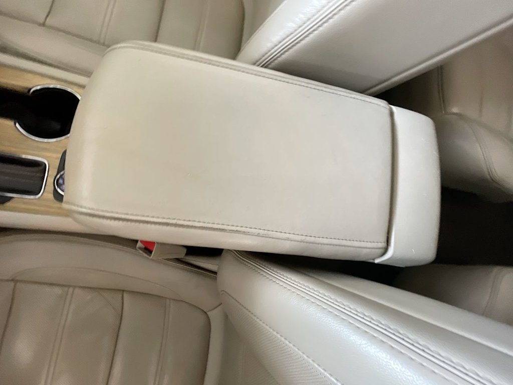 Thumbnail: 2019 GMC Acadia - 27