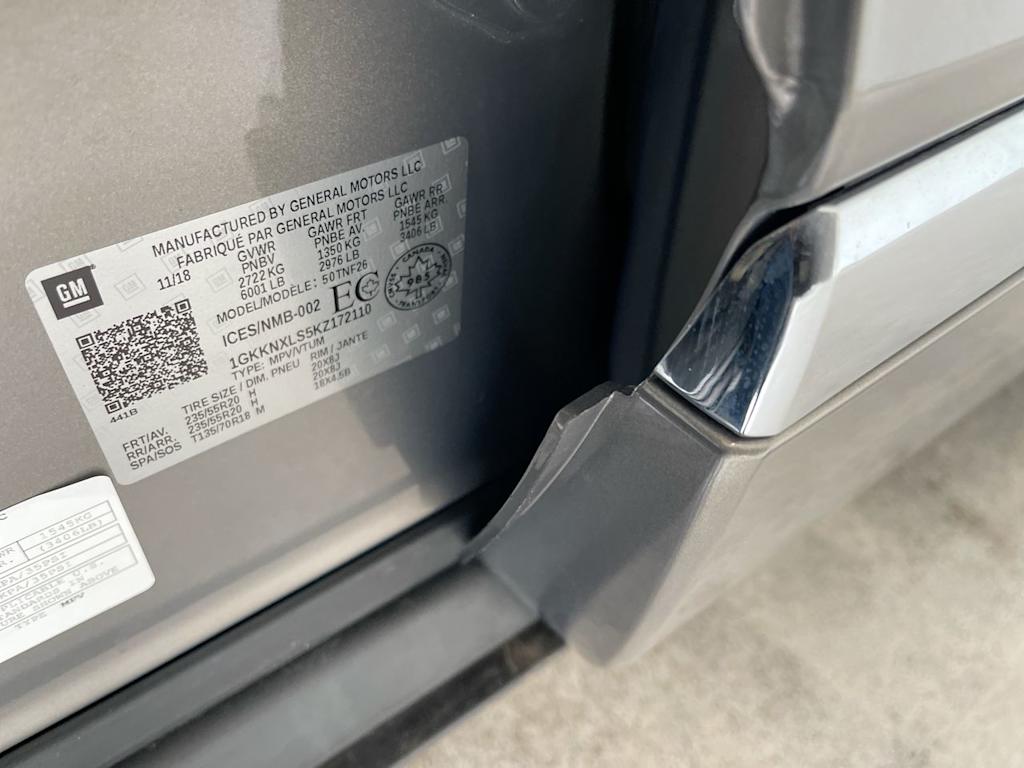 Thumbnail: 2019 GMC Acadia - 17