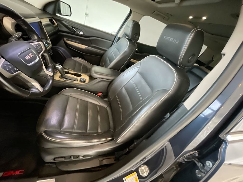 Thumbnail: 2018 GMC Acadia - 10