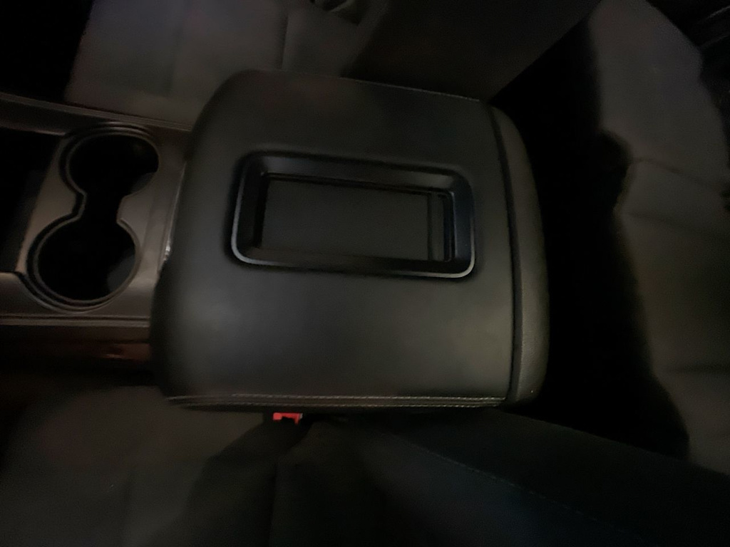 Thumbnail: 2017 GMC Yukon - 24