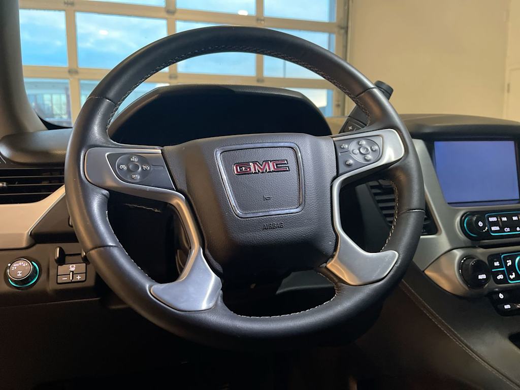 Thumbnail: 2017 GMC Yukon - 2