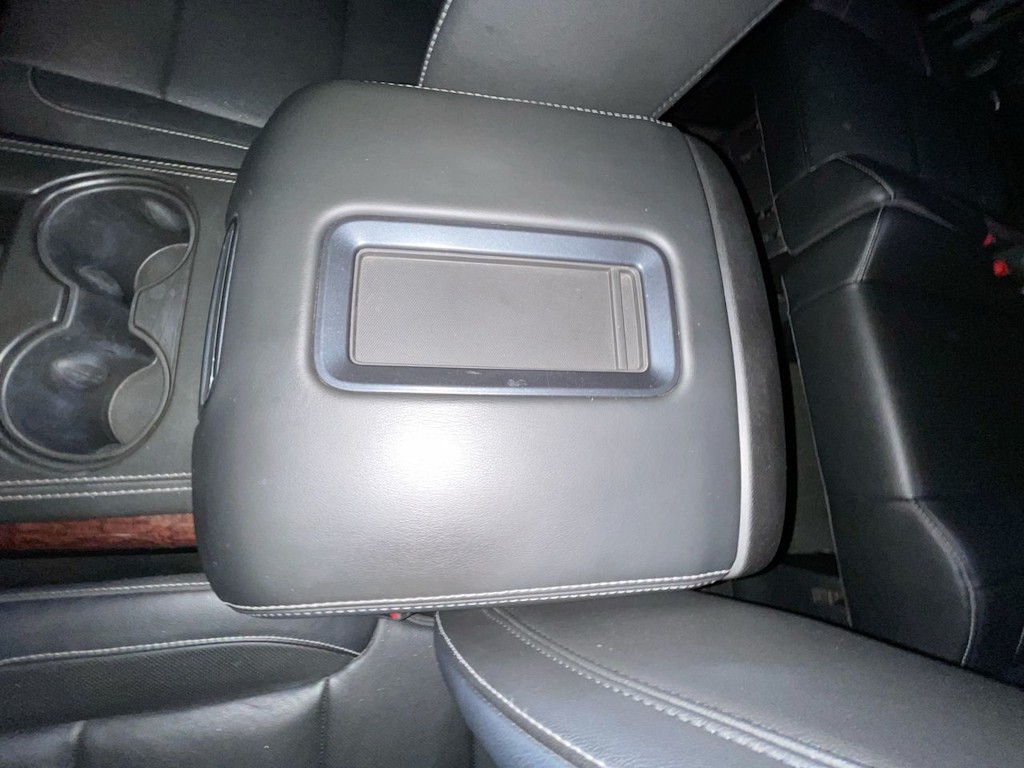 Thumbnail: 2018 GMC Yukon - 24