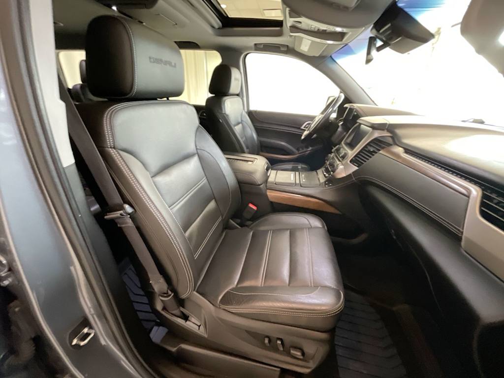 Thumbnail: 2019 GMC Yukon - 10