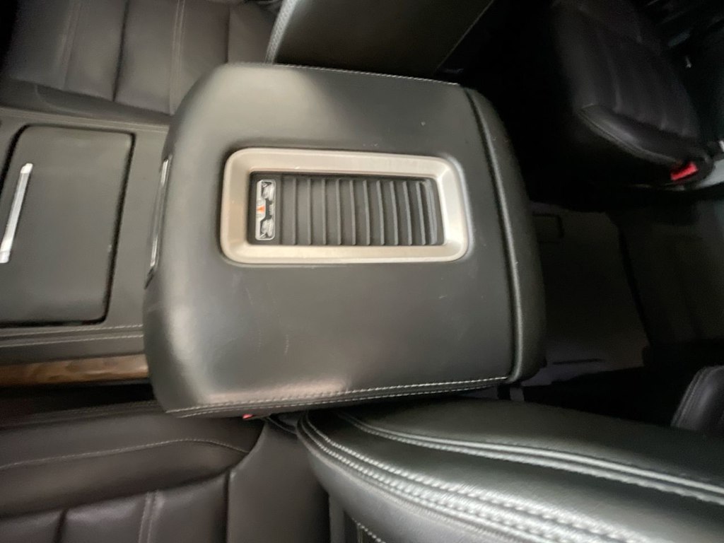 Thumbnail: 2019 GMC Yukon - 12