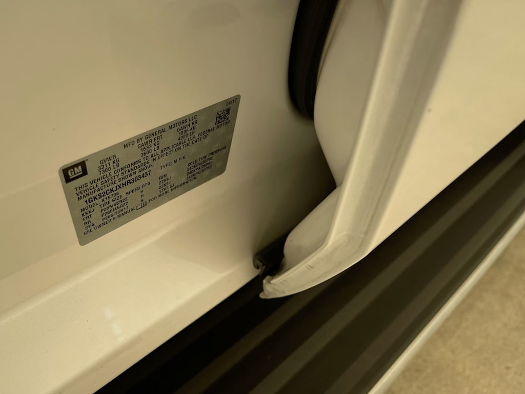 Thumbnail: 2017 GMC Yukon - 27