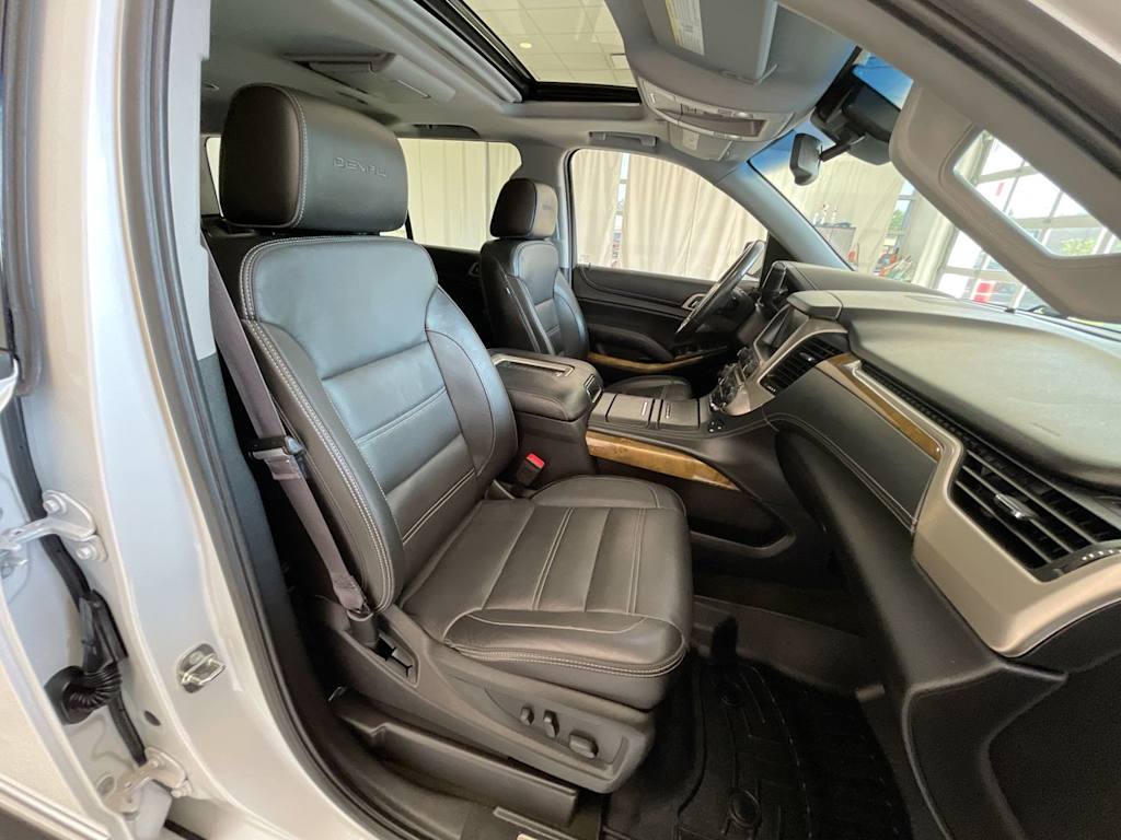 Thumbnail: 2017 GMC Yukon - 9