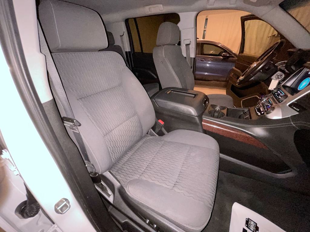 Thumbnail: 2018 GMC Yukon XL - 26