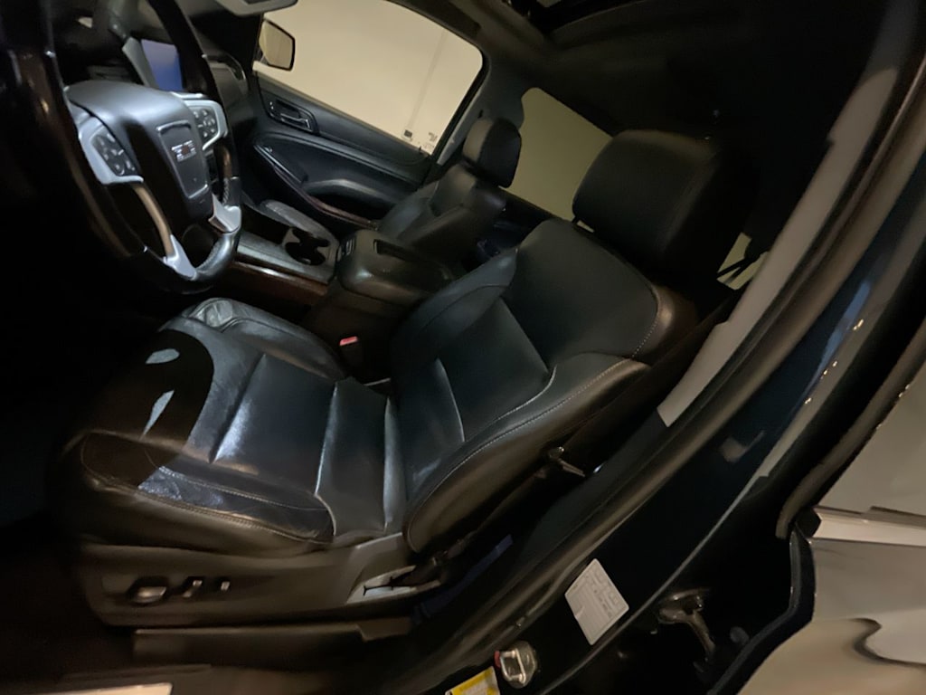 Thumbnail: 2019 GMC Yukon XL - 8