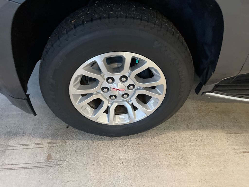 Thumbnail: 2019 GMC Yukon XL - 6