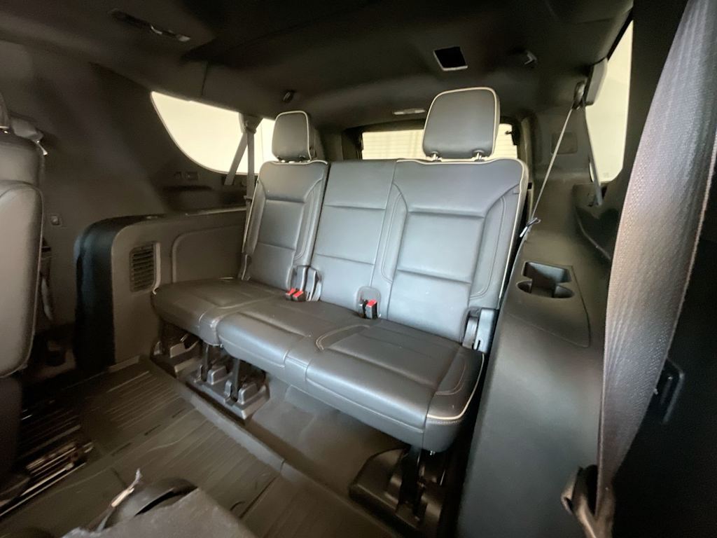 Thumbnail: 2021 GMC Yukon XL - 29