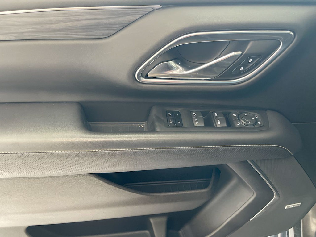 Thumbnail: 2021 GMC Yukon XL - 23