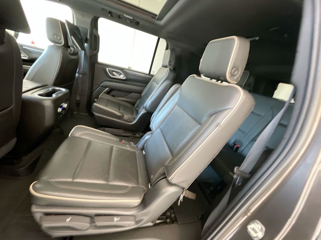 Thumbnail: 2021 GMC Yukon XL - 11