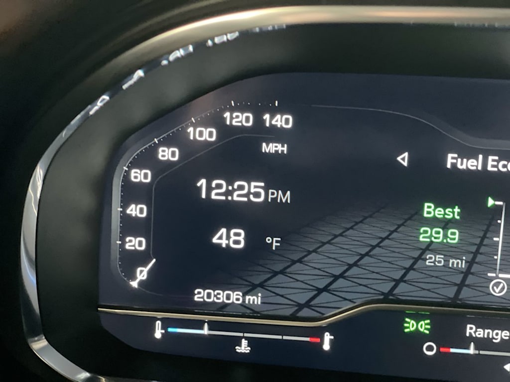 2023 GMC Yukon XL AT4 12