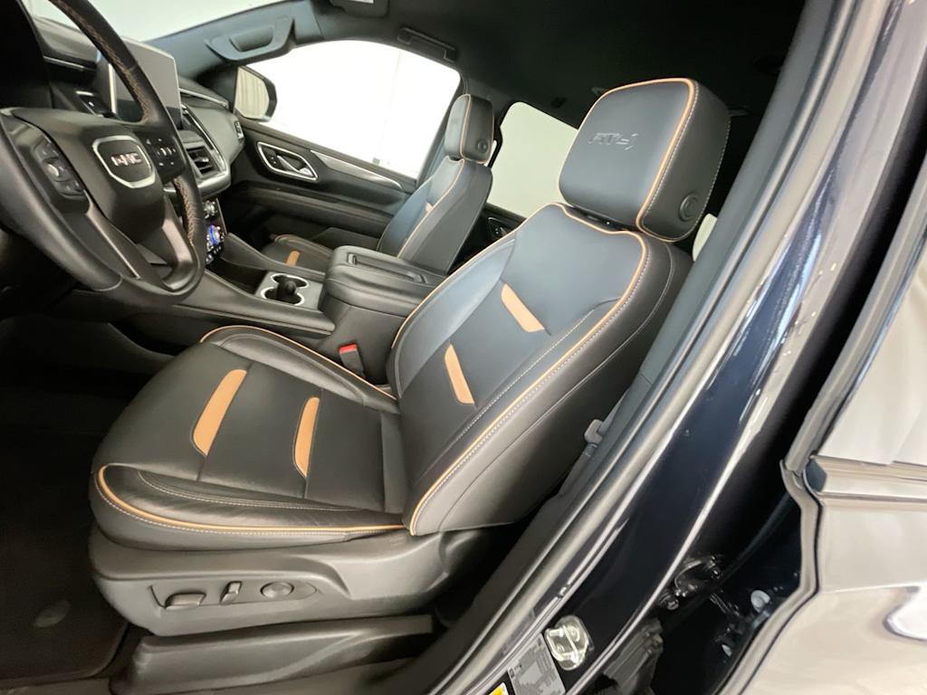 2023 GMC Yukon XL AT4 9