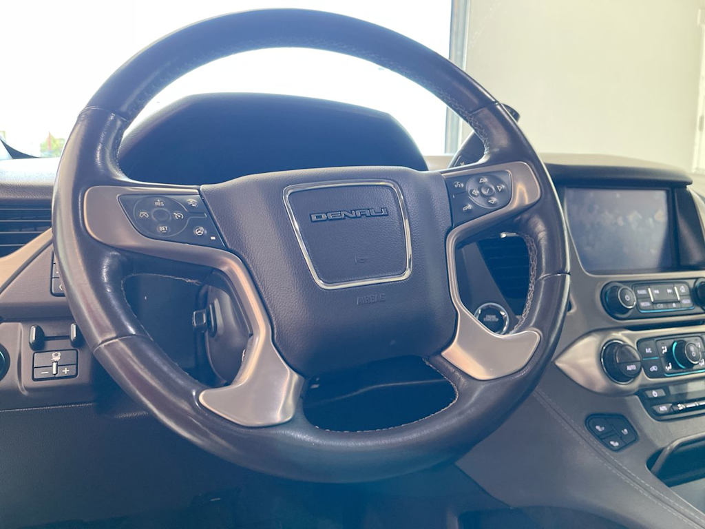 Thumbnail: 2018 GMC Yukon XL - 2