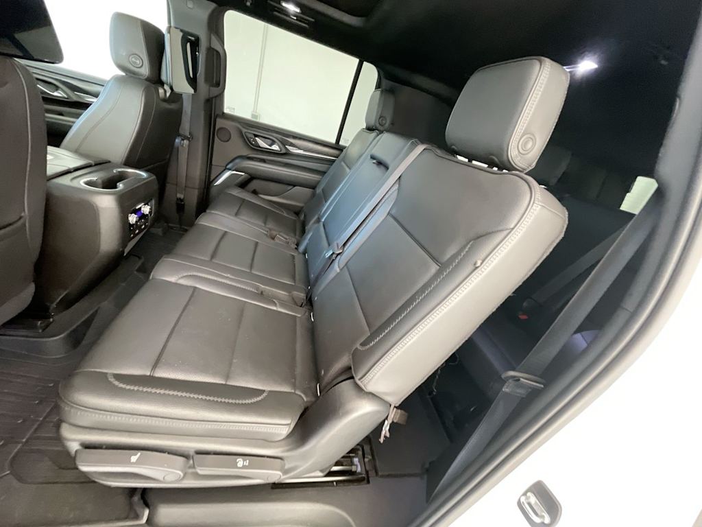 Thumbnail: 2021 GMC Yukon XL - 27