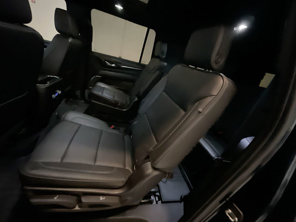 2022 GMC Yukon XL Denali 11