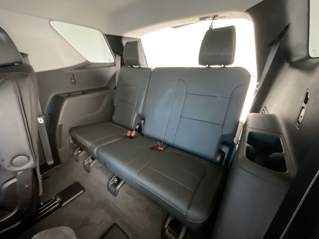 Thumbnail: 2019 Chevrolet Traverse - 28