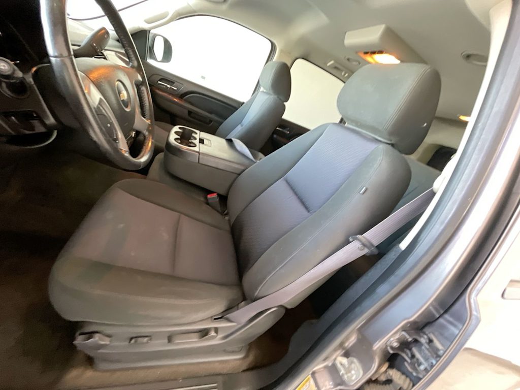 Thumbnail: 2012 Chevrolet Tahoe - 9