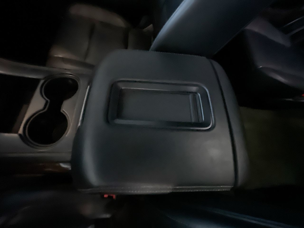 Thumbnail: 2018 Chevrolet Tahoe - 9