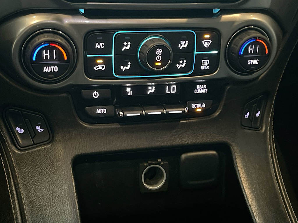 Thumbnail: 2018 Chevrolet Tahoe - 23