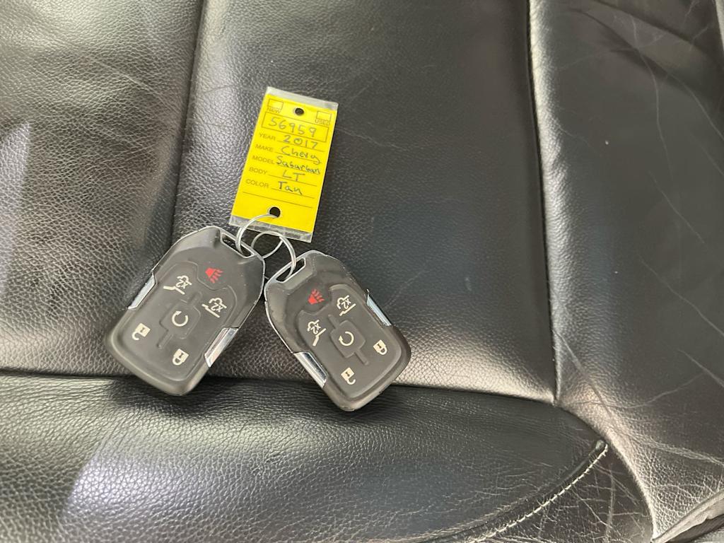 Thumbnail: 2017 Chevrolet Suburban - 28