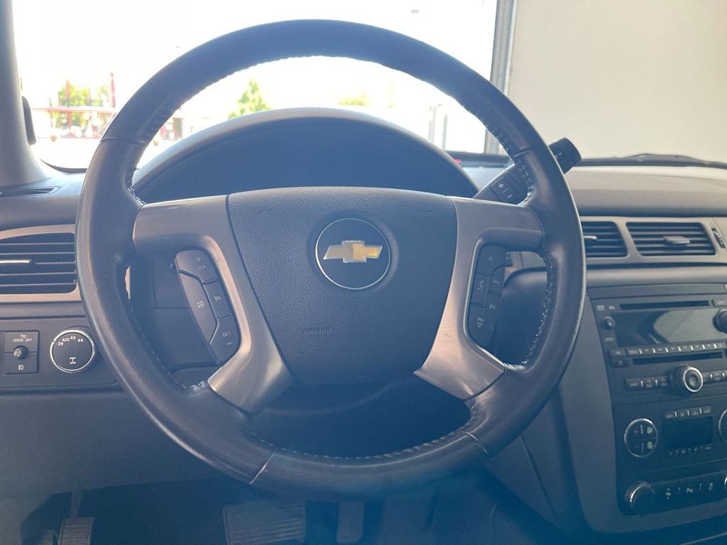 Thumbnail: 2014 Chevrolet Suburban - 2