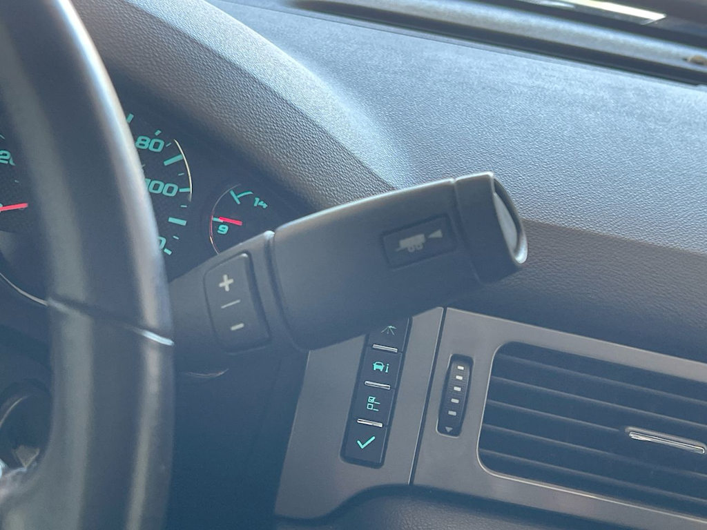 Thumbnail: 2014 Chevrolet Suburban - 8