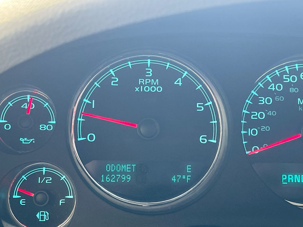 Thumbnail: 2012 Chevrolet Suburban - 14