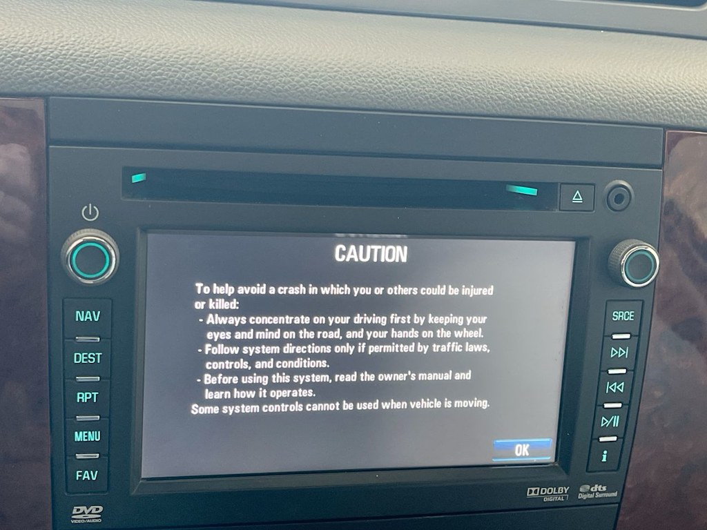 Thumbnail: 2012 Chevrolet Suburban - 24