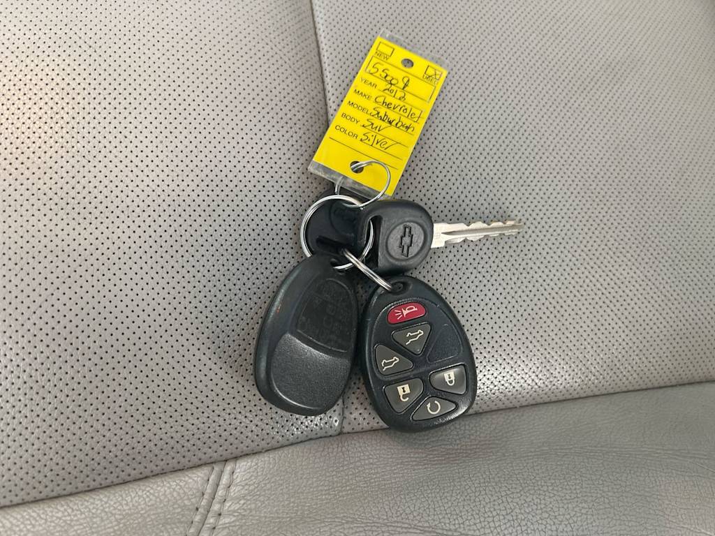 Thumbnail: 2012 Chevrolet Suburban - 16