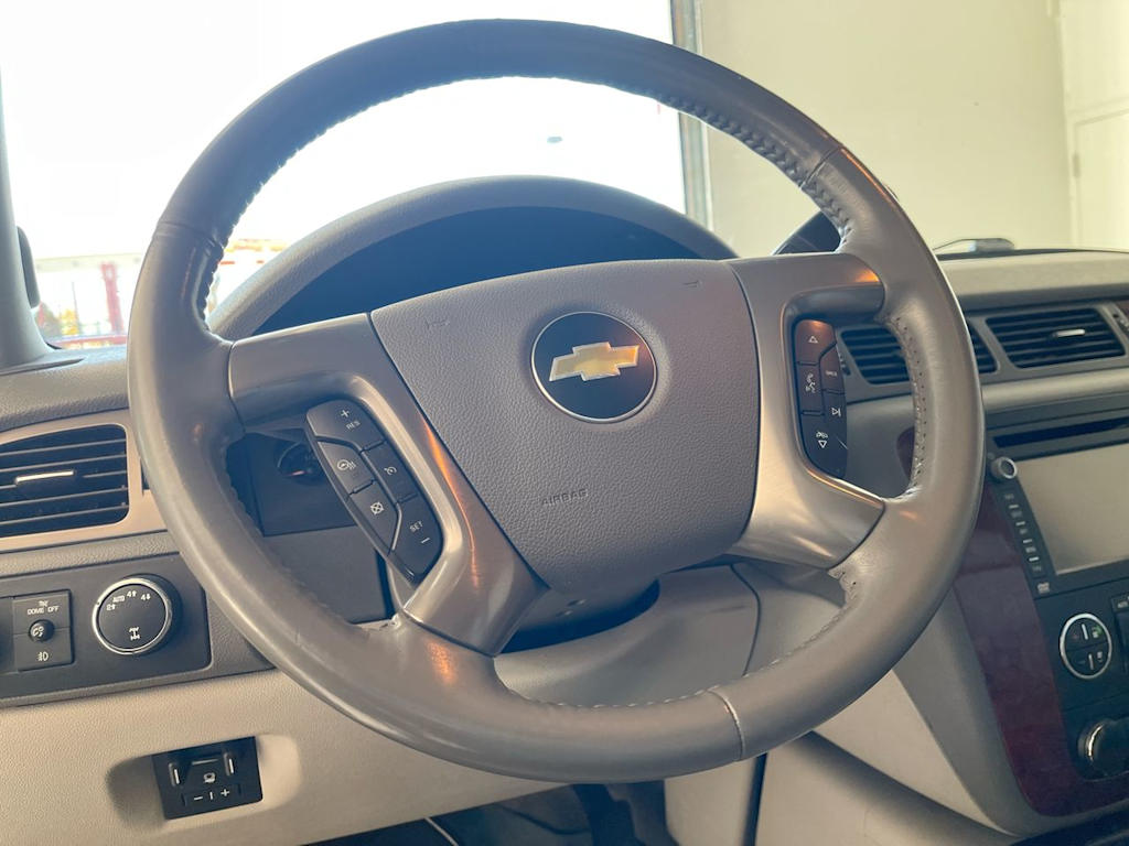 Thumbnail: 2012 Chevrolet Suburban - 2