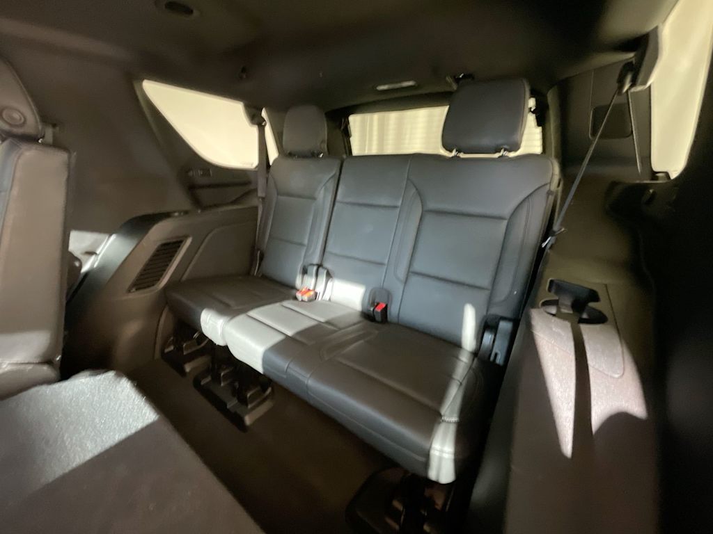 Thumbnail: 2021 Chevrolet Tahoe - 28