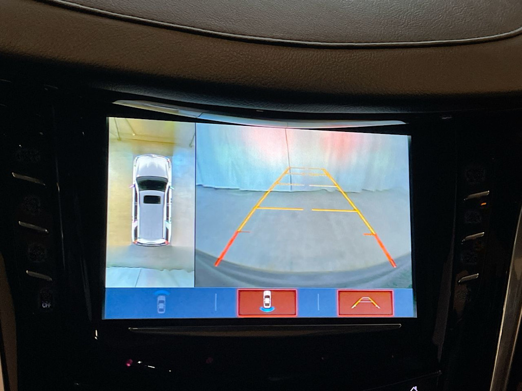 Thumbnail: 2019 Cadillac Escalade - 22