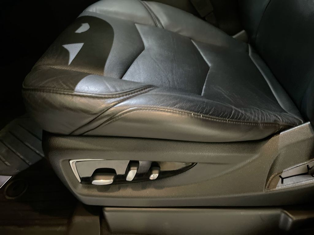 Thumbnail: 2019 Cadillac Escalade - 20