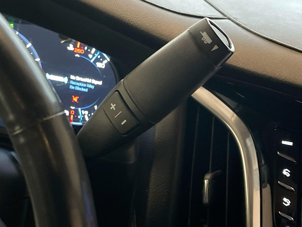 Thumbnail: 2019 Cadillac Escalade - 25