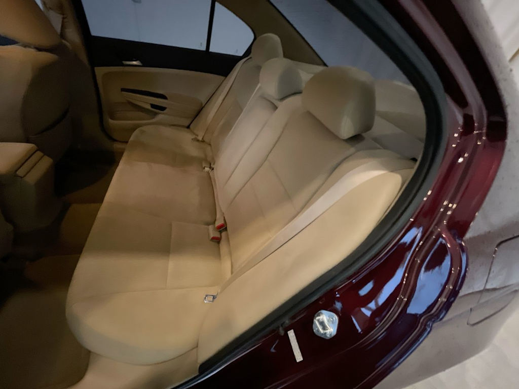Thumbnail: 2011 Honda Accord - 9