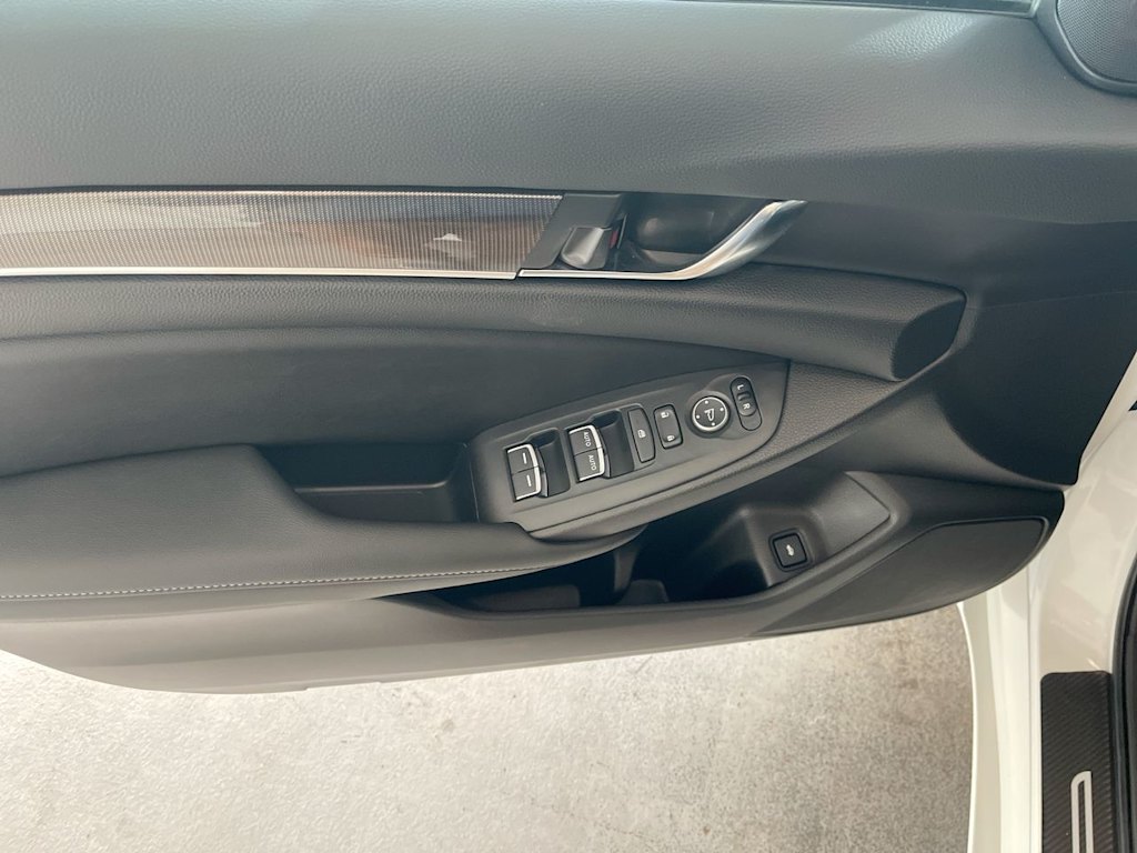 Thumbnail: 2022 Honda Accord - 23