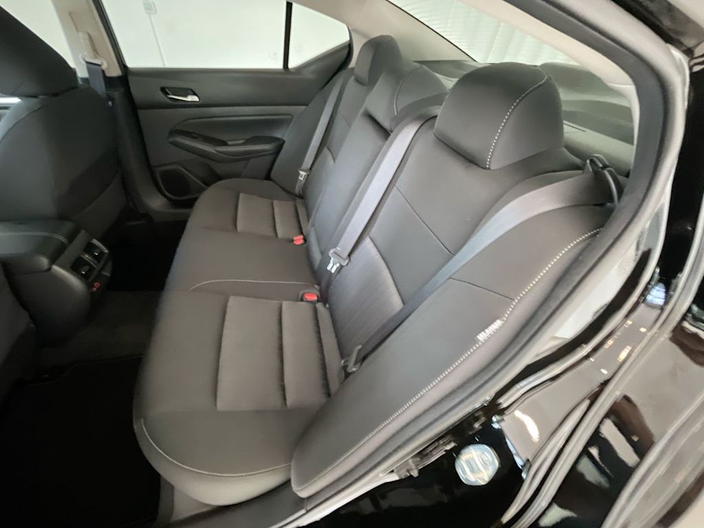 Thumbnail: 2019 Nissan Altima - 12