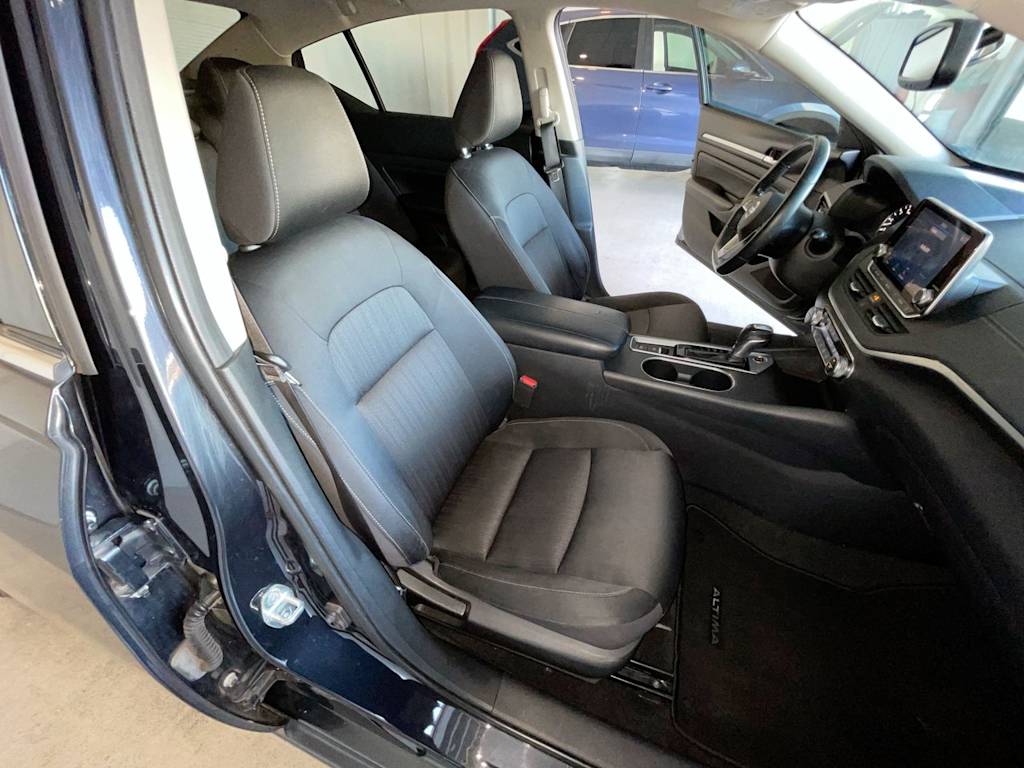 Thumbnail: 2019 Nissan Altima - 27