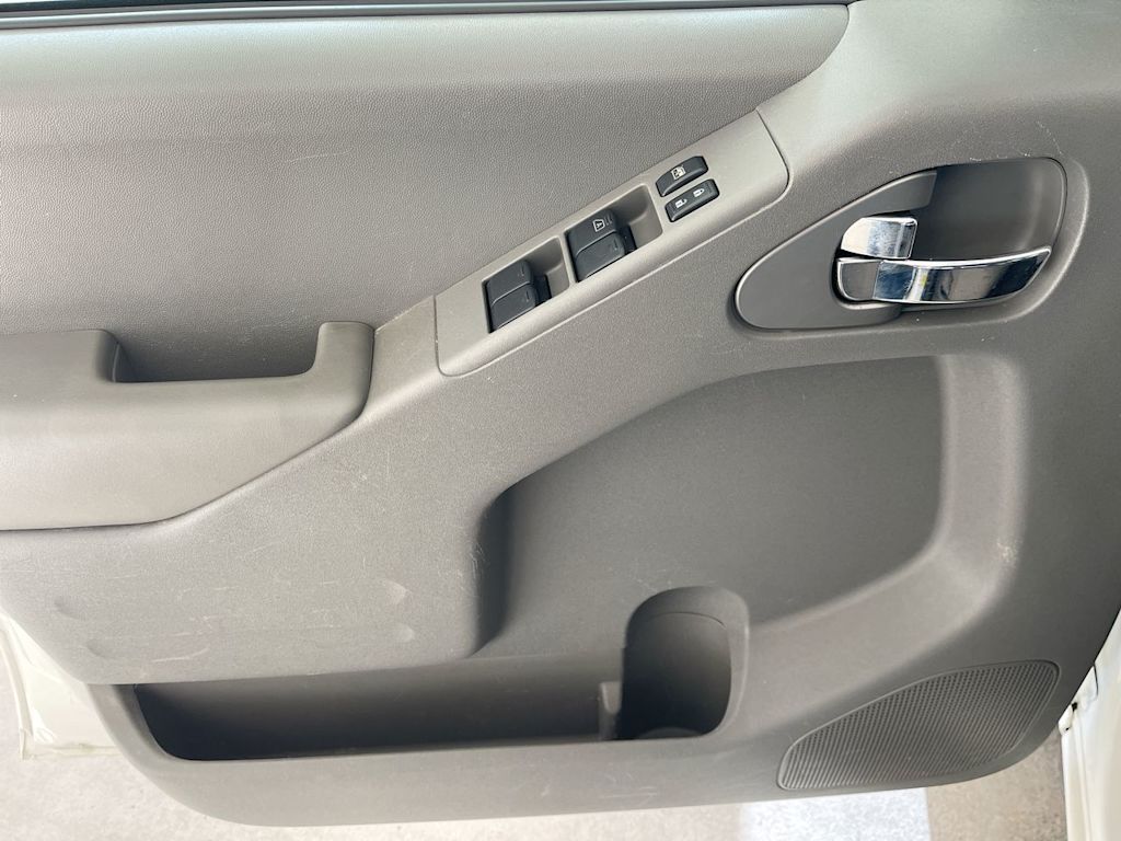 Thumbnail: 2019 Nissan Frontier - 21
