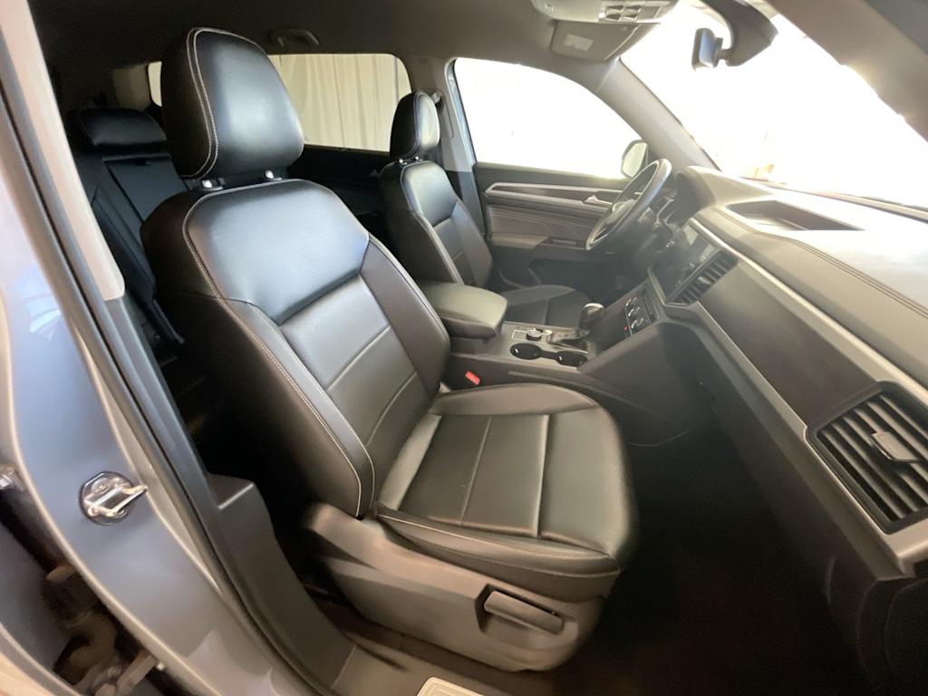 Thumbnail: 2021 Volkswagen Atlas - 10